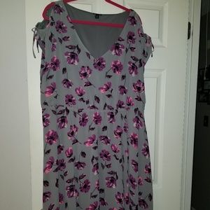 Cap sleeve midi dress